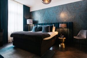 Chambre cosy et chaleureuse dans les teintes bleus verts