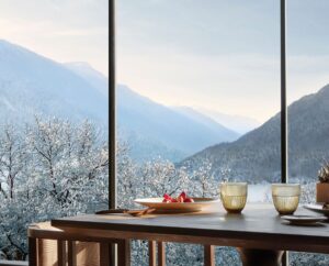 magnifique vue du restaurant de l'hôtel sur les Dolomites
