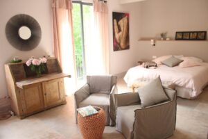 Chambre d'hôtes Rose à la maison d'hôtes La Magnanerie de L'Isle en Provence