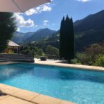piscine à disposition de la location de vacances l'ours blanc à Le Biot en Haute savoie