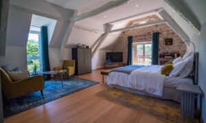 Suite avec salon dans la Chambre d'hôtes Villa Marcausi dans le Lot