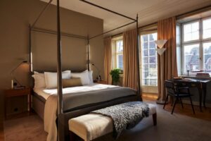 chambre de charme à l'hôtel Ett Helm