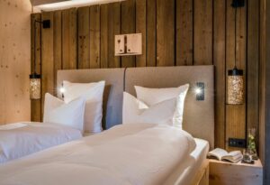 chambre double à l'hôtel Werdenfelserei en Allemagne
