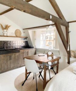 chambre double avec coin cuisine et repas en location au bord de mer aux Pays-Bas