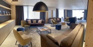 salon et lobby de la résidence l'Ecrin du Badet dans les Pyrénées