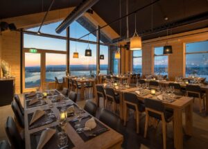 Restaurant de l'hôtel pour découvrir les spécialités culinaires de Laponie