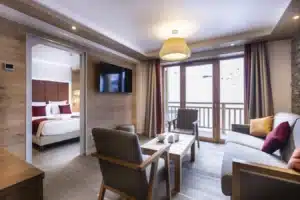 appartement cosy dans une résidence de tourisme haut de gamme avec vue sur les pistes de ski