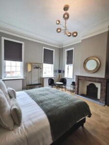 chambre deluxe dans un hôtel en Belgique à la frontière avec les Pays-Bas et l'Allemagne