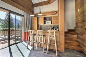 Coin cuisine équipé dans un appart'hôtel en PACA