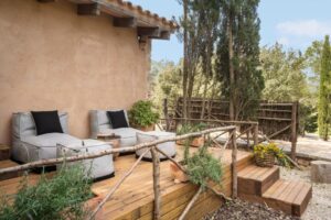 terrasse avec transat à l'agrotourismo Son Foguero à Majorque
