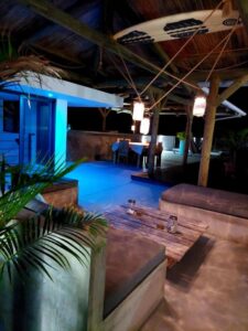vue extérieure de nuit des Terrasses du Bénitier au sud de Maurice
