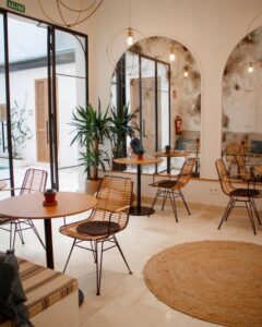 salle à manger pour se poser tranquillement à l'hôtel