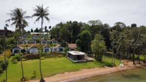 l'hôtel Little Moon Villa sur l'une des plages au nord de l'île de Koh Mak