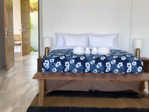 lit double dans les bungalows à réserver via booking