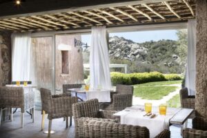 resaurant Osteria de Mirto à l'hôtel Petra Segreta Resort and Spa