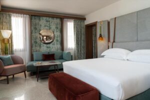 Suite executive