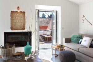 réservez cette suite master jusqu'à 6 personnes avec son salon, sa cuisine et sa terrasse ensoleillée à Fátima