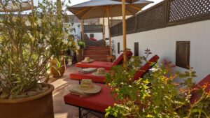 transat sur le toit terrasse du Jardin des Sens et spa à Marrakech