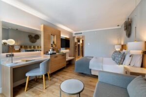 chambre double cosy à l'hôtel Barut Hemera pour un séjour tout compris en Turquie