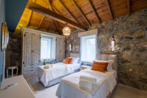 chambre twin, lit jumeaux dans une villa a louer en Turquie