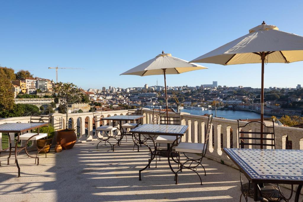 terrasse avec vue sur la rivière Douro