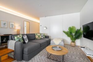 salon avec canapé lit dans la villa privée