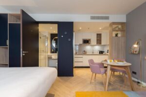 studio totalement équipé et idéalement situé dans La Haye