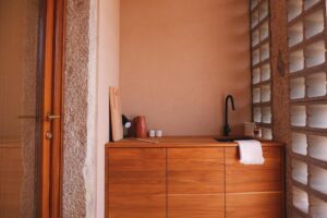 coin kitchenette extérieur et à l'ombre sur chaque terrasse des suites