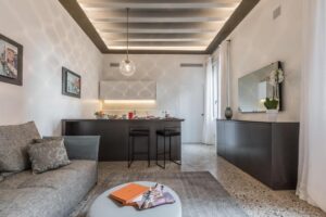 cuisine ouverte sur le séjour dans l'appartement