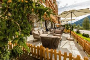 terrasse du bar de l'hôtel