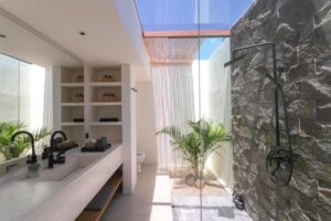 salle de douche à ciel ouvert