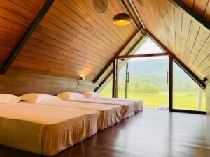 chambre à l'étage pour 4 personnes