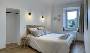 chambre double dans un appartement pour 6 personnes en airbnb dans le port de plaisance de Saint-Brieuc