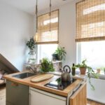 séjour avec kitchenette à l'appartement airbnb Tiny Beachhouse à Scheveningen