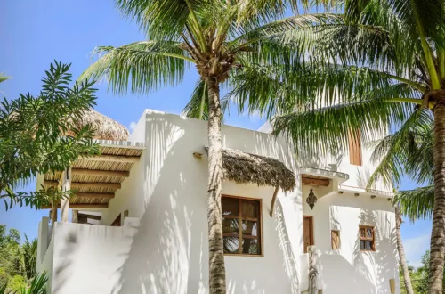 façade de l'appartement à louer holbox island casa impala au Mexique