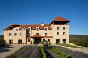 Domaine de la Klauss construit autour de 7 collines dans le pays des 3 frontières