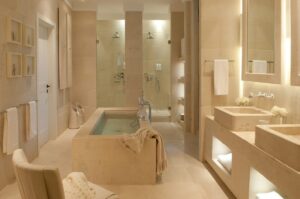 magnifique salle de bain à l'hôtel Borgo Egnazia