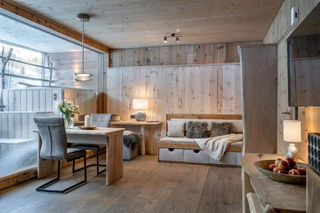 studio avec salon et bain nordique privé