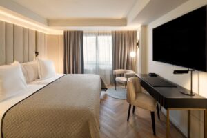 chambre deluxe à l'hôtel MIM Andorra, idéale pour un séjour shopping ou culturel en Andorre