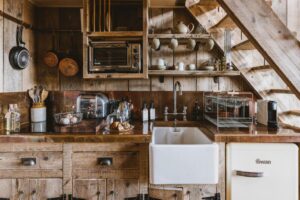 kitchenette dans une des cabanes