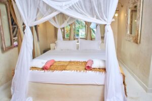 chambre double avec vue mer à l'hôtel Alawi Boutique Hotel de Watamu au Kenya