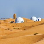 vue du camp bubbles domes private cmp à Oman dans le Wahiba Sands desert