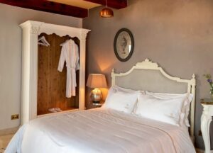 espace nuit dans une suite de l'hôtel