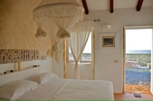 chambre standard avec vue sur la mer dans un petit hôtel de charme respectueux de l'environnement au Cap-Vert