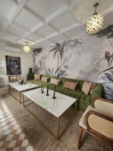 salon pour se reposer ouvert sur le patio du Riad