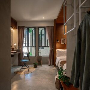chambre double privée avec salle de douche au design moderne et très cosy