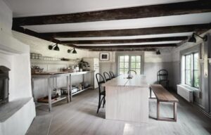 salle à manger pour les hôtes