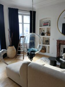salon commun aux clients de la chambre d'hôtes la Maison de Reina à Troyes