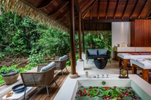 spa reposant, relaxant et envoûtant au milieu de la végétation luxuriante de l'île