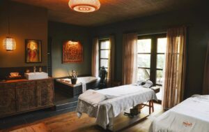 salle de massage double pour un moment de relaxation et de bien-être
